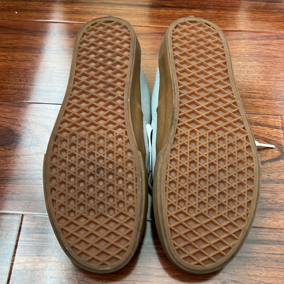 VANS - Picture 4 of 4